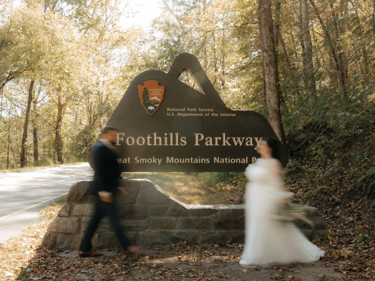 A Smoky Mountain Elopement | Foothills Parkway + River&nbsp;Adventure